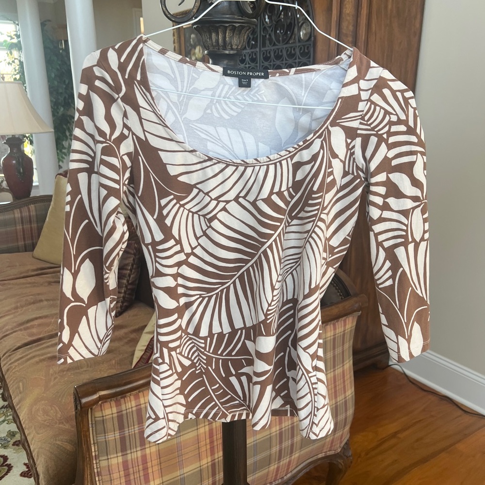 Boston Proper Scoop Neck Tee